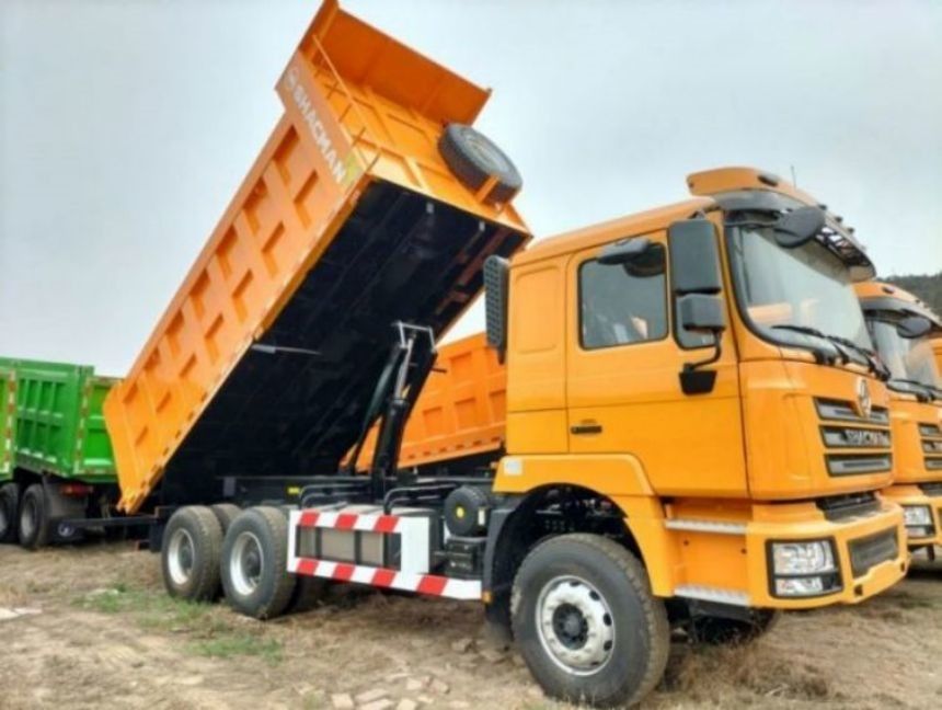 SHACMAN F3000 کپی کامیون 6x4 430 یورو II زرد با جلو / عقب چند لایه صفحه ی بهار 4 صفحه اصلی 4 U شکل بولت