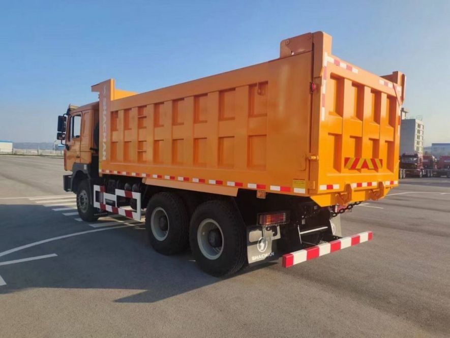 SHACMAN Single Sleeper Dump Truck F3000 6x4 400Hp EuroII عملکرد قدرتمند و ظرفیت بار مفید