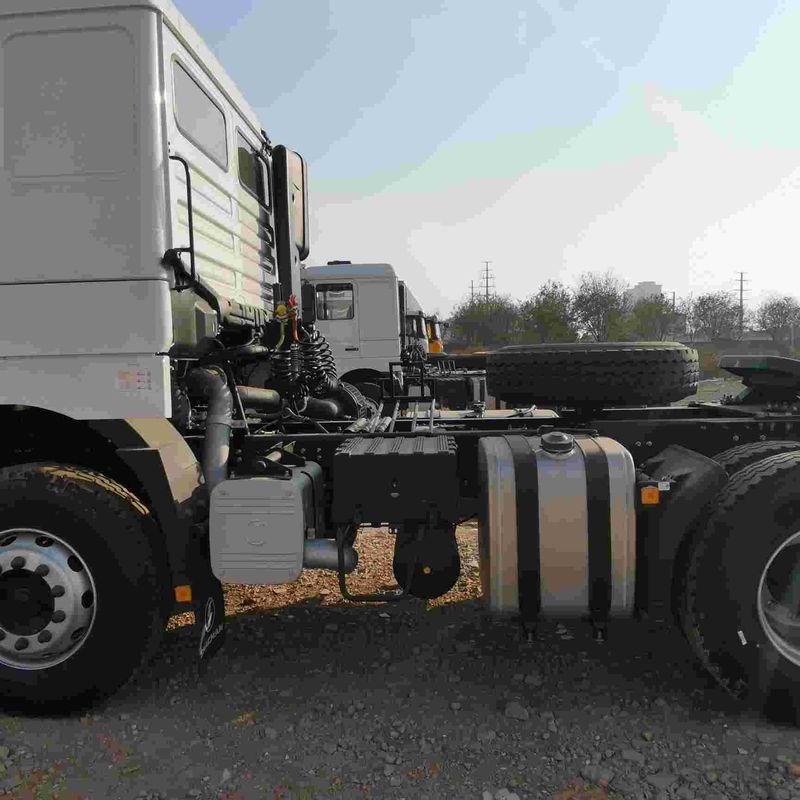 قرمز SHACMAN F3000 375HP یورو V 6 چرخ تراکتور سر 4x2 موتور WEICHAI