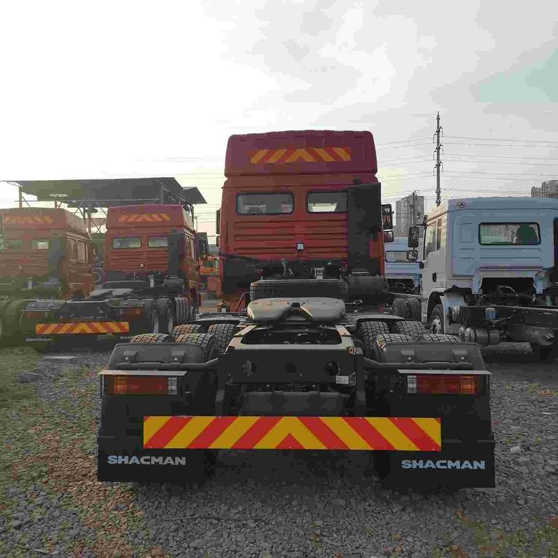 قرمز SHACMAN F3000 375HP یورو V 6 چرخ تراکتور سر 4x2 موتور WEICHAI