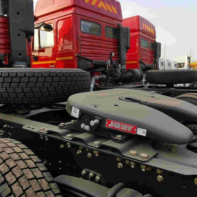 قرمز SHACMAN F3000 375HP یورو V 6 چرخ تراکتور سر 4x2 موتور WEICHAI