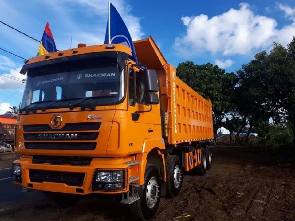 SHACMAN F3000 8x4 380HP EuroV کامپران دو مرحله ای محور با موتور WEICHAI