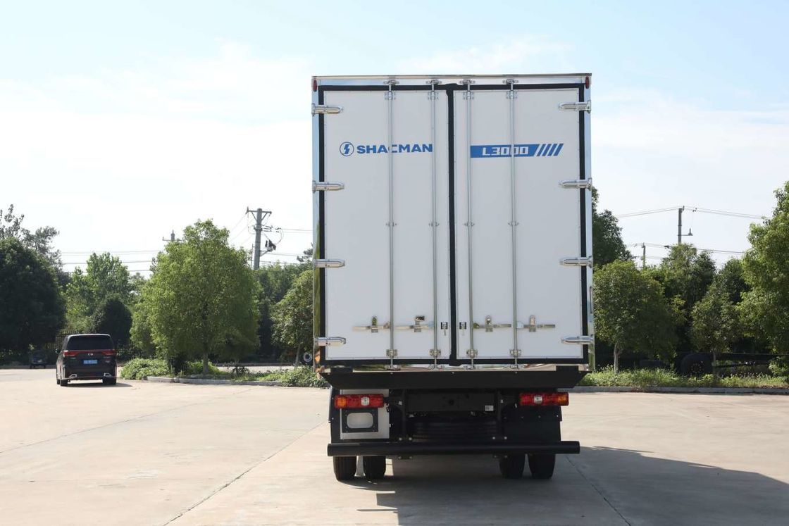 SHACMAN L3000 وان کامیون 4x2 340HP کامیون 290HP یورو II سفید 6 چرخ کامیون