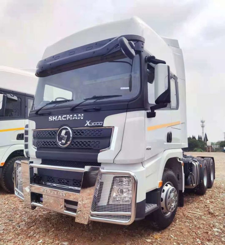 کامیون کشنده SHACMAN X3000 6x4 یورو 480HP سفید با کابین سقف بلند و مخزن سوخت 400 لیتری
