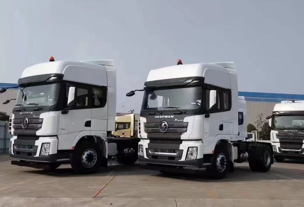 دستي دنده تغییر 10 چرخ تراکتور کامیون SHACMAN 430hp X3000 4x2 Double Sleeper کابین تراکتور سر