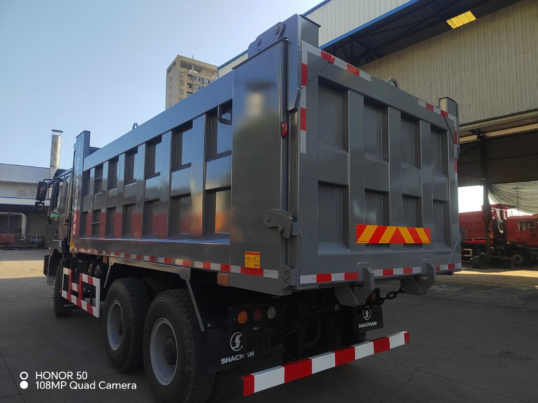 SHACMAN 3 محور سنگین کامپری با 12.00R20 لاستیک 400L مخزن سوخت و انتقال دستی 430HP یوروII 25 تن